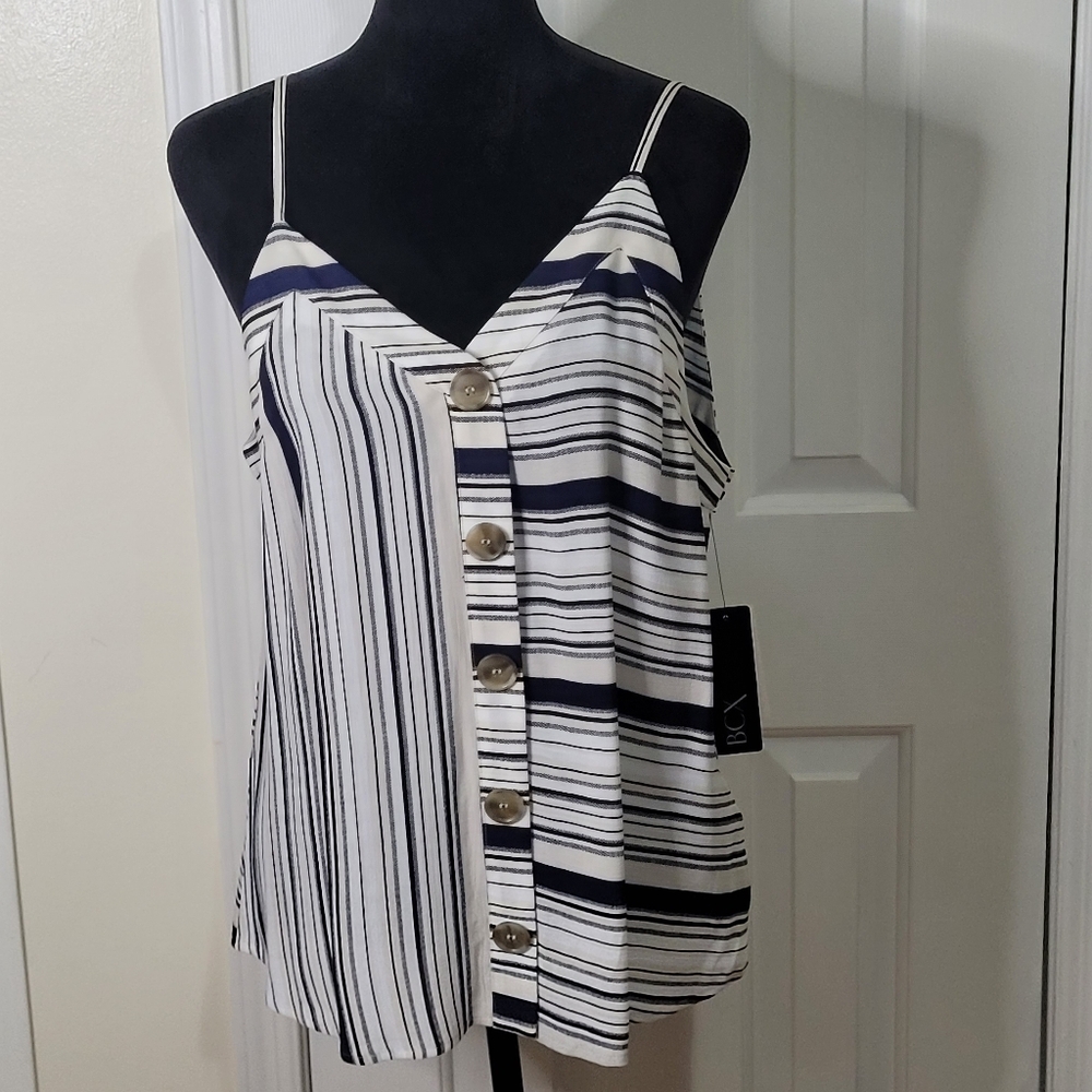 * BCX Women's Striped V-neck Sleeveless Casual Tank Top Navy and White Size XL